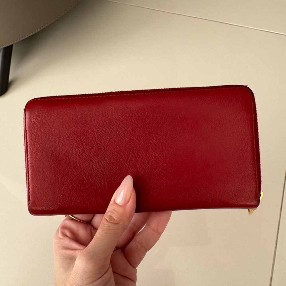 Saint Laurent Red Leather Zippy Wallet - Picture 2 of 4